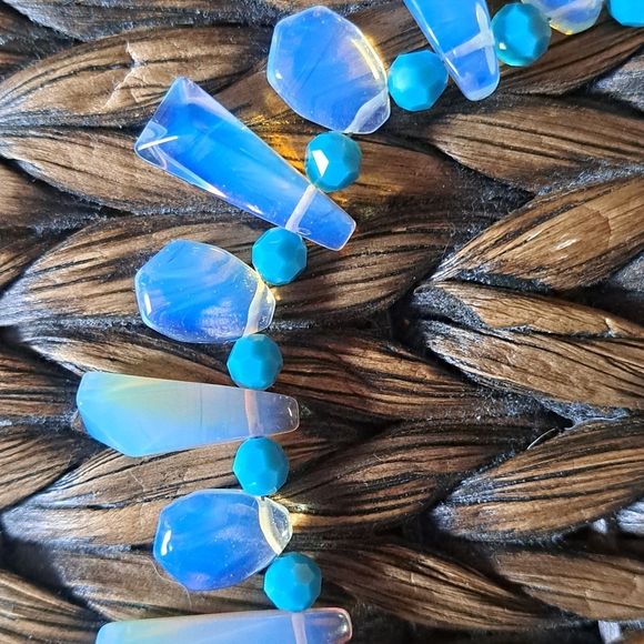 Opalite Bead Choker - Picture 5 of 7